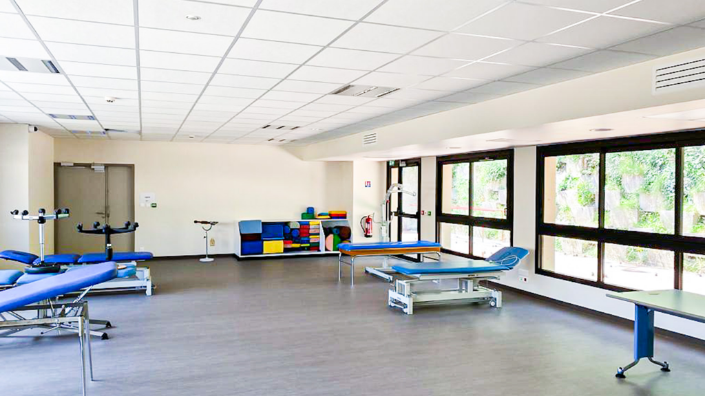 restructuration-pavillon-jean-arc-hopital-lamalou-salle-reeducation